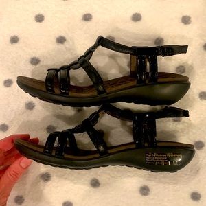 Clarks Shoes Sandals Size 6 Brand New